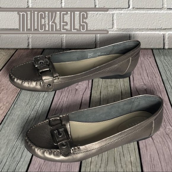 Nickels Shoes - NICKELS Metallic Taupe Loafers Cool Bronze Size 10